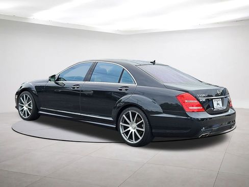 Used 2011 Mercedes-Benz S 550 image 5