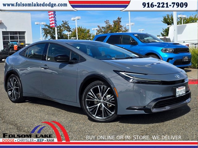 Used 2026 Toyota Prius XLE FWD image 1