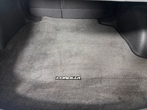 Used 2026 Toyota Corolla LE FWD image 18