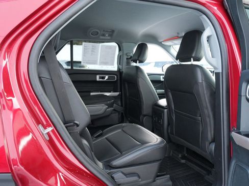 Used 2023 Ford Explorer XLT w/ Equipment Group 202A image 30