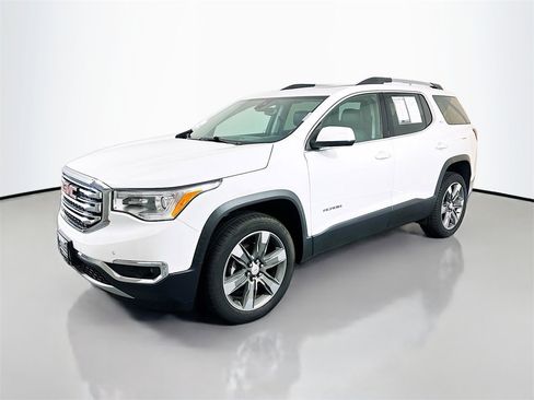 Used 2019 GMC Acadia SLT image 3