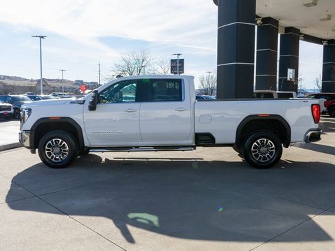 Used 2024 GMC Sierra 2500 SLE w/ Preferred Package image 4