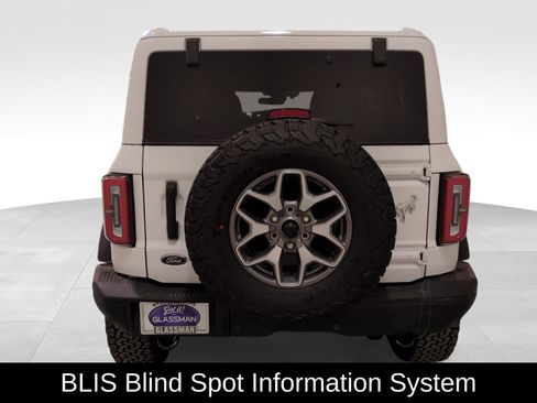 Used 2025 Ford Bronco Badlands image 4