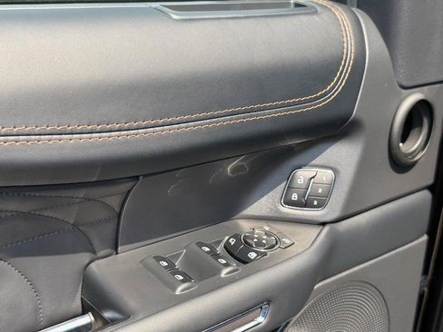 Certified 2024 Ford Expedition Max Platinum image 19