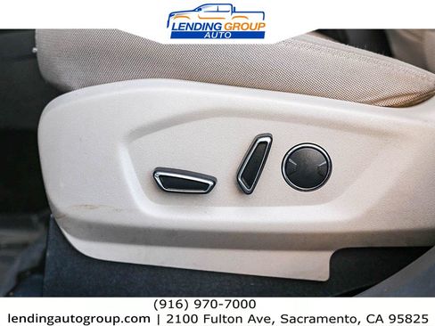 Used 2018 Ford Explorer XLT FWD image 20