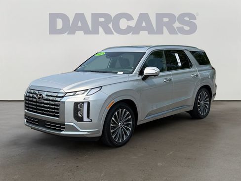 Used 2024 Hyundai Palisade Calligraphy AWD/4WD image 3