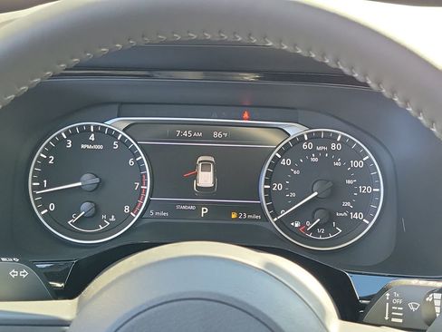 New 2025 Nissan Pathfinder SV image 8