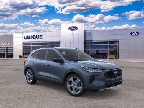 New 2026 Ford Escape ST-Line w/ Tech Pack #1 AWD/4WD image 30