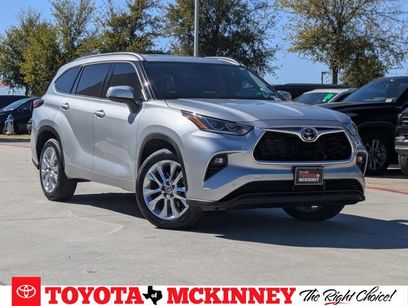 Used 2023 Toyota Highlander Limited