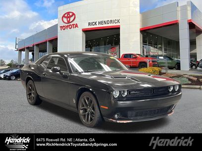Used 2022 Dodge Challenger SXT w/ Blacktop Package