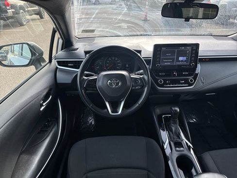 Used 2020 Toyota Corolla SE image 11