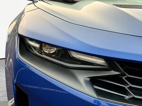 Used 2021 Chevrolet Camaro LT RWD image 29