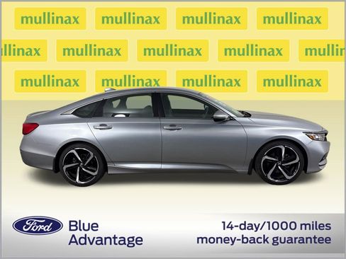 Used 2018 Honda Accord Sport image 4