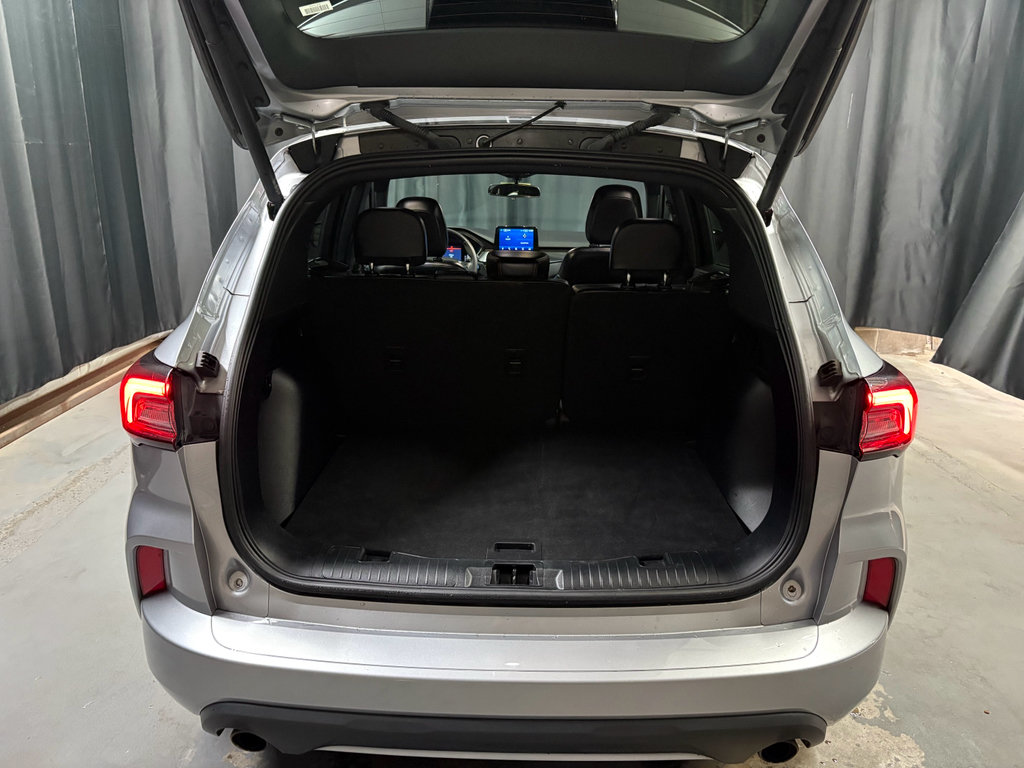 Used 2024 Ford Escape ST-Line AWD/4WD image 23