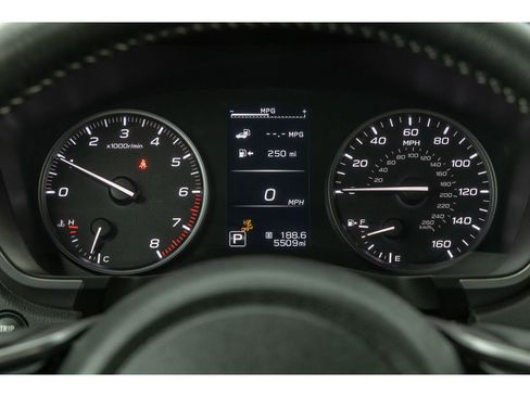 Used 2025 Subaru Ascent Premium w/ Premium Package image 24