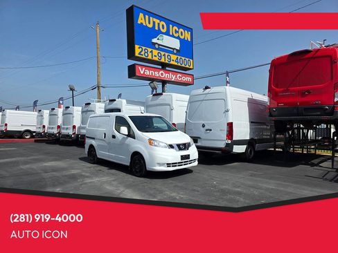 Used 2019 Nissan NV200 SV w/ Navigation Package image 1