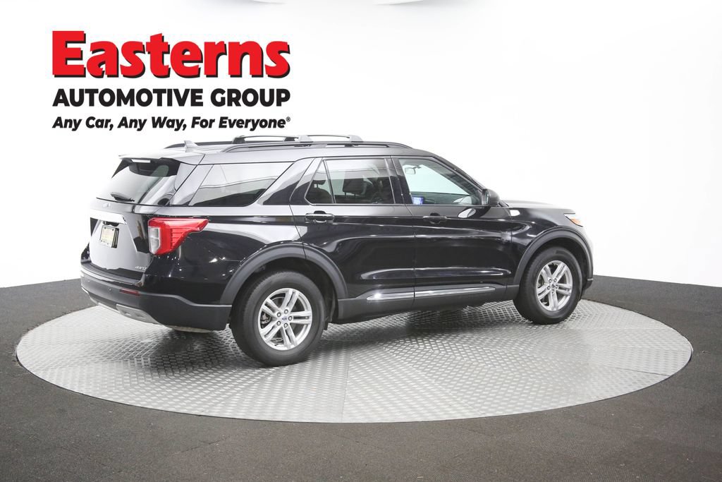 Used 2022 Ford Explorer XLT w/ Equipment Group 202A AWD/4WD image 43