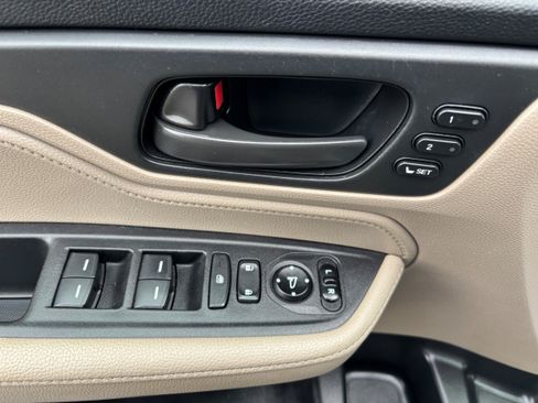 Used 2020 Honda Odyssey EX-L image 19
