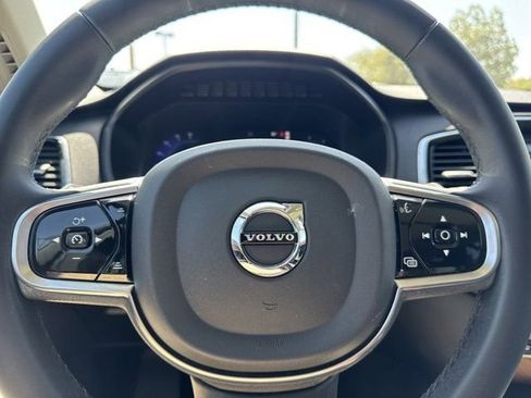 Used 2023 Volvo XC90 T8 Plus image 33
