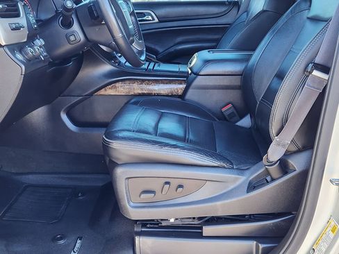 Used 2015 GMC Yukon Denali w/ Touring Package image 12