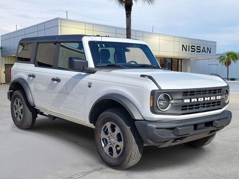 Used 2025 Ford Bronco Big Bend AWD/4WD image 7