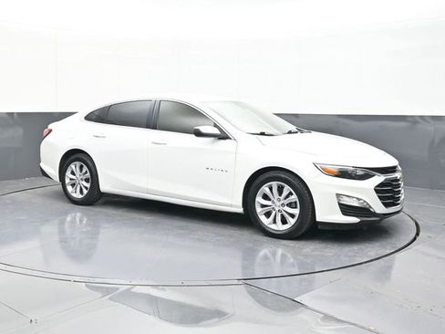 Used 2021 Chevrolet Malibu LT image 20