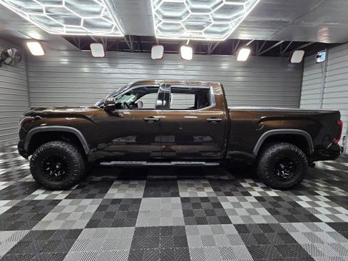 Used 2023 Toyota Tundra Limited AWD/4WD image 9