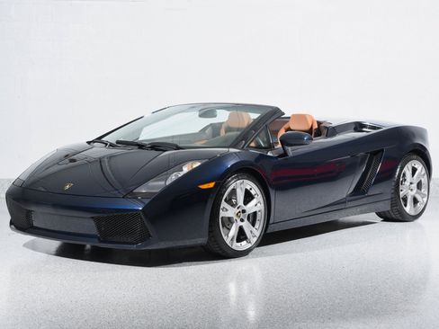 Used 2008 Lamborghini Gallardo Spyder AWD/4WD image 2
