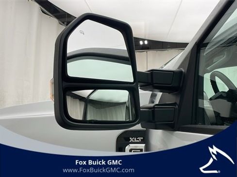 Used 2024 Ford F250 XLT image 36