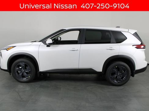 New 2026 Nissan Rogue SV FWD image 8