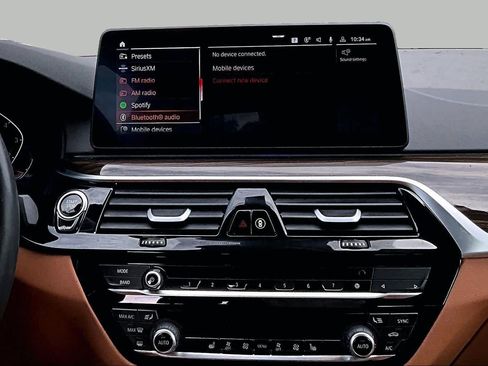 Used 2023 BMW 530i w/ M Sport Package RWD image 7