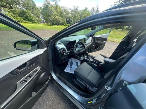 Used 2020 Hyundai Kona SEL image 7