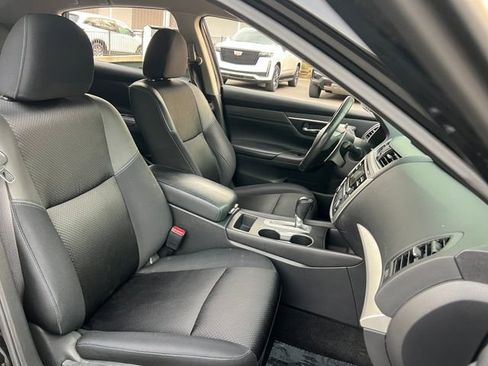 Used 2017 Nissan Altima 2.5 SR image 27
