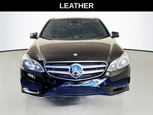 Used 2016 Mercedes-Benz E 400 E 400 4MATIC w/ PANO ROOF image 4