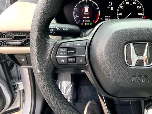 Used 2026 Honda HR-V LX image 23