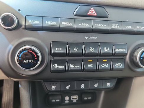 Used 2017 Kia Sportage EX w/ EX Technology Package AWD/4WD image 19