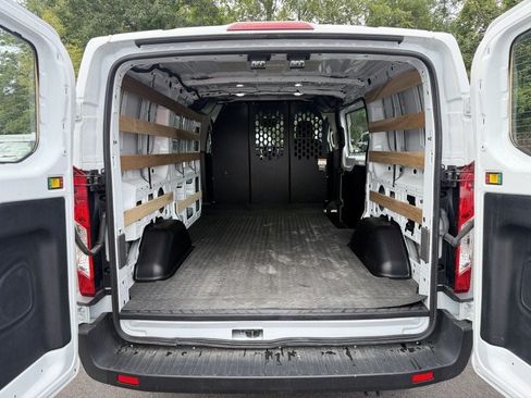 Used 2025 Ford Transit 250 Low Roof w/ Exterior Upgrade Package RWD image 5