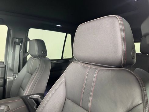 Used 2024 Chevrolet Tahoe RST w/ Luxury Package RWD image 10