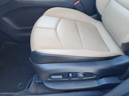 Used 2024 Chevrolet Equinox Premier image 25