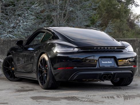 Certified 2018 Porsche 718 Cayman GTS image 3