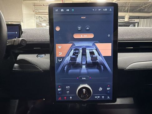 Used 2025 Ford Mustang Mach-E Premium image 17