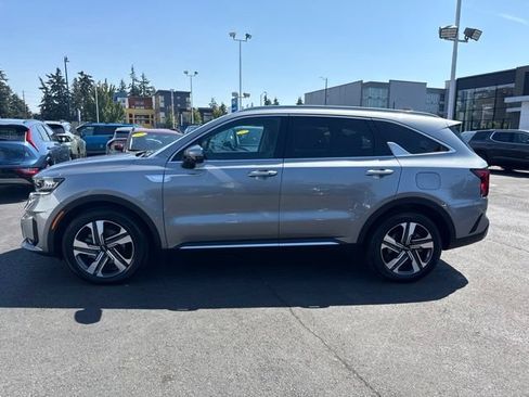 Certified 2023 Kia Sorento EX AWD/4WD image 9