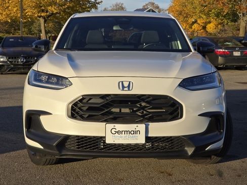 Certified 2025 Honda HR-V Sport image 13