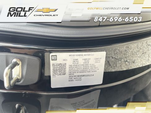 Used 2024 Chevrolet Corvette Stingray Premium Conv w/ Chrome Exterior Badge Package RWD image 19