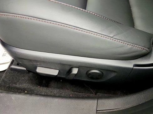 Used 2023 MAZDA MAZDA3 s FWD image 12