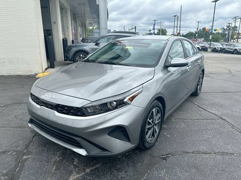 Certified 2023 Kia Forte LXS FWD image 11