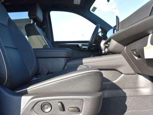 New 2026 Chevrolet Tahoe Premier w/ Sun And Tow Package RWD image 12