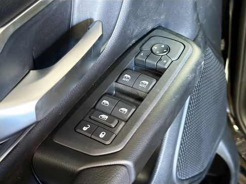 New 2026 RAM 1500 4x4 Crew Cab image 18