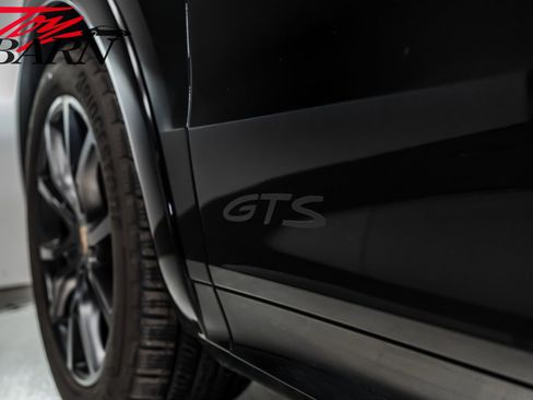 Used 2025 Porsche Cayenne GTS image 14