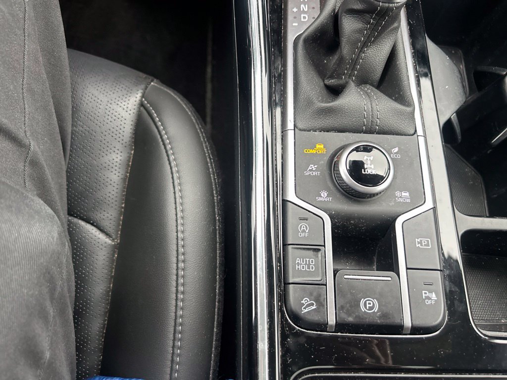 Certified 2023 Kia Sorento SX AWD/4WD image 25